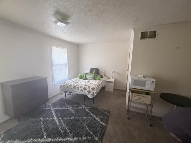 HUGE SPACE available!!