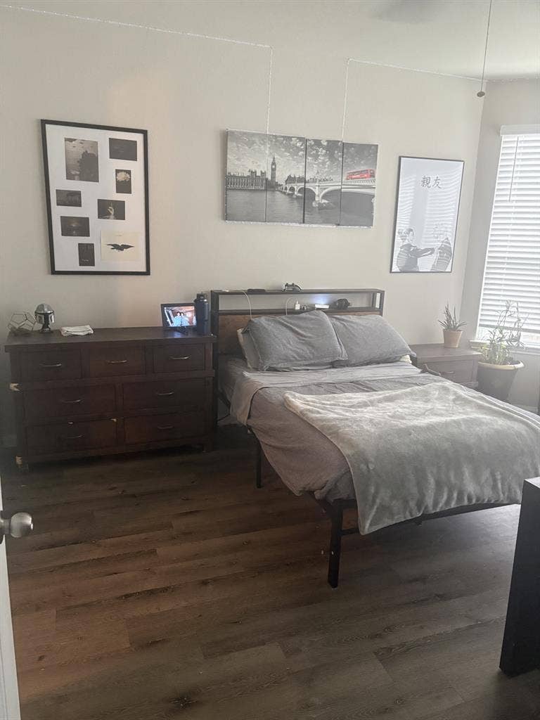 Room for rent utilities included