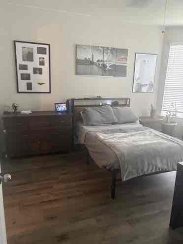 Room for rent utilities included