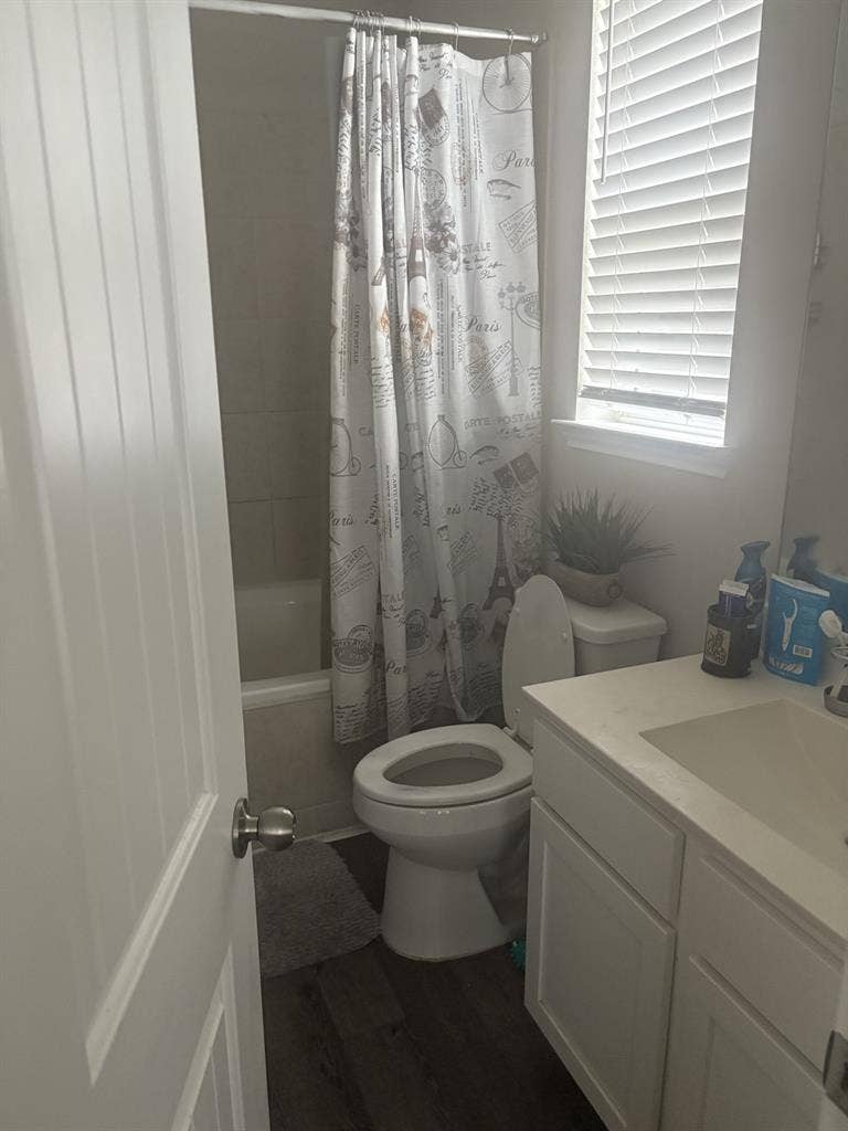 Room for rent utilities included