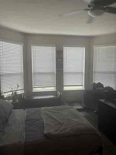 Room for rent utilities included