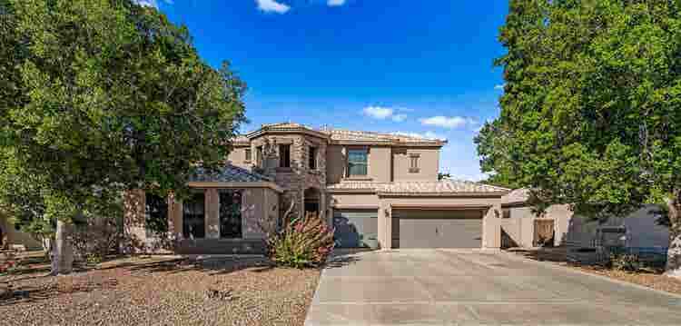 Budget Berth in Large House
