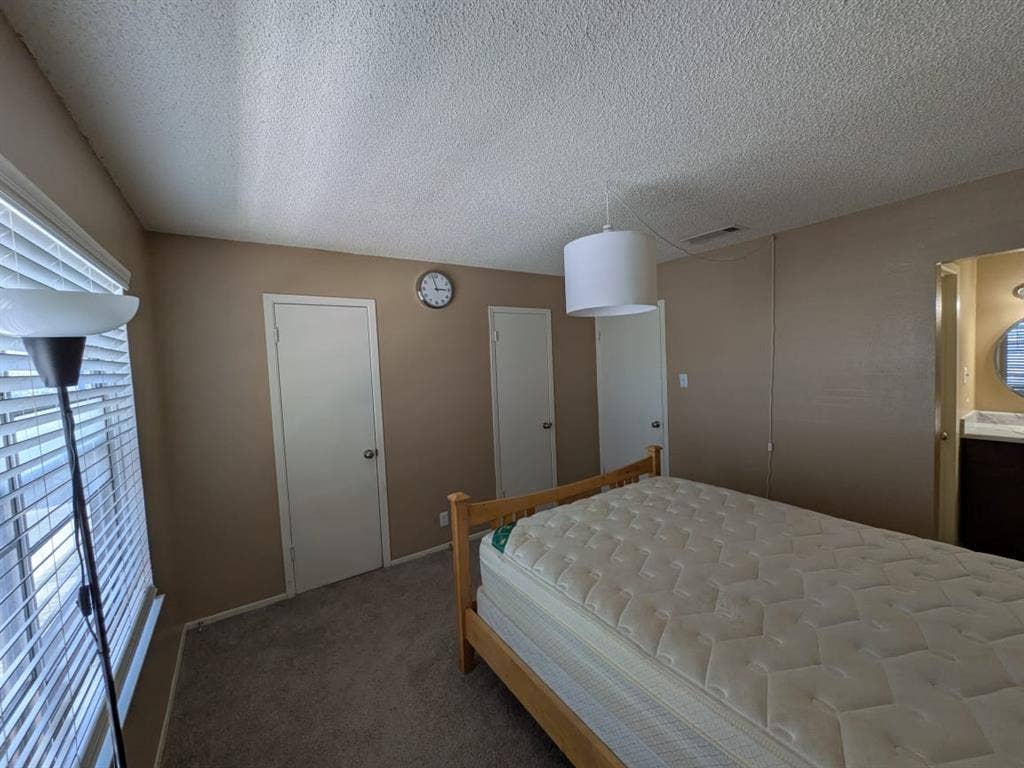 Spacious 2br Townhome
