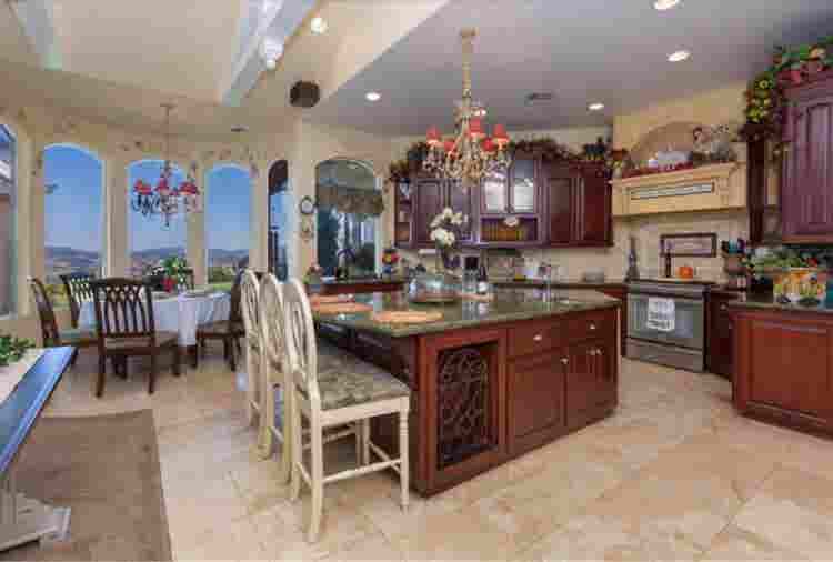 Wine Country Suite