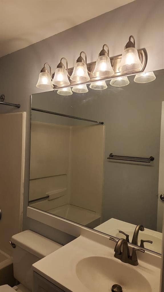 Room for rent in University
