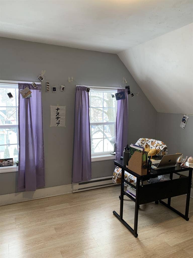 Private Room with a Pr Bathroom