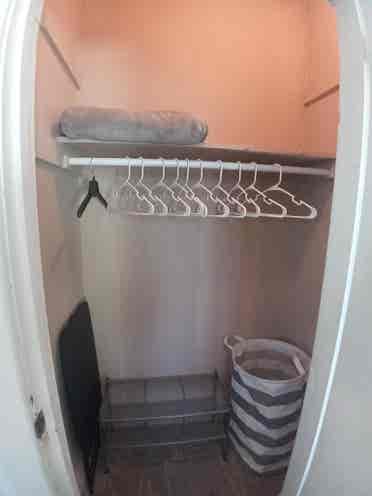 Cozy private room for rent