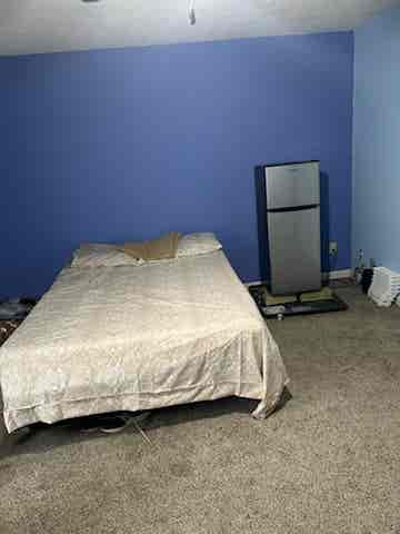 4 ROOM SUITE IN SNELLVILLE