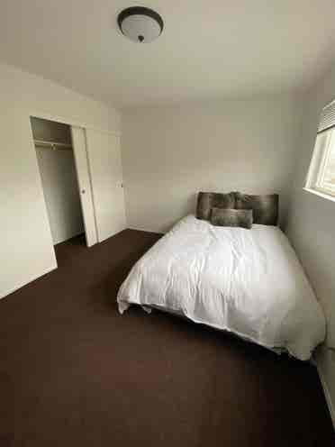 Private Room for Rent  (May 1st)