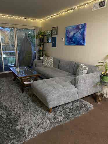 Private Room for Rent  (May 1st)
