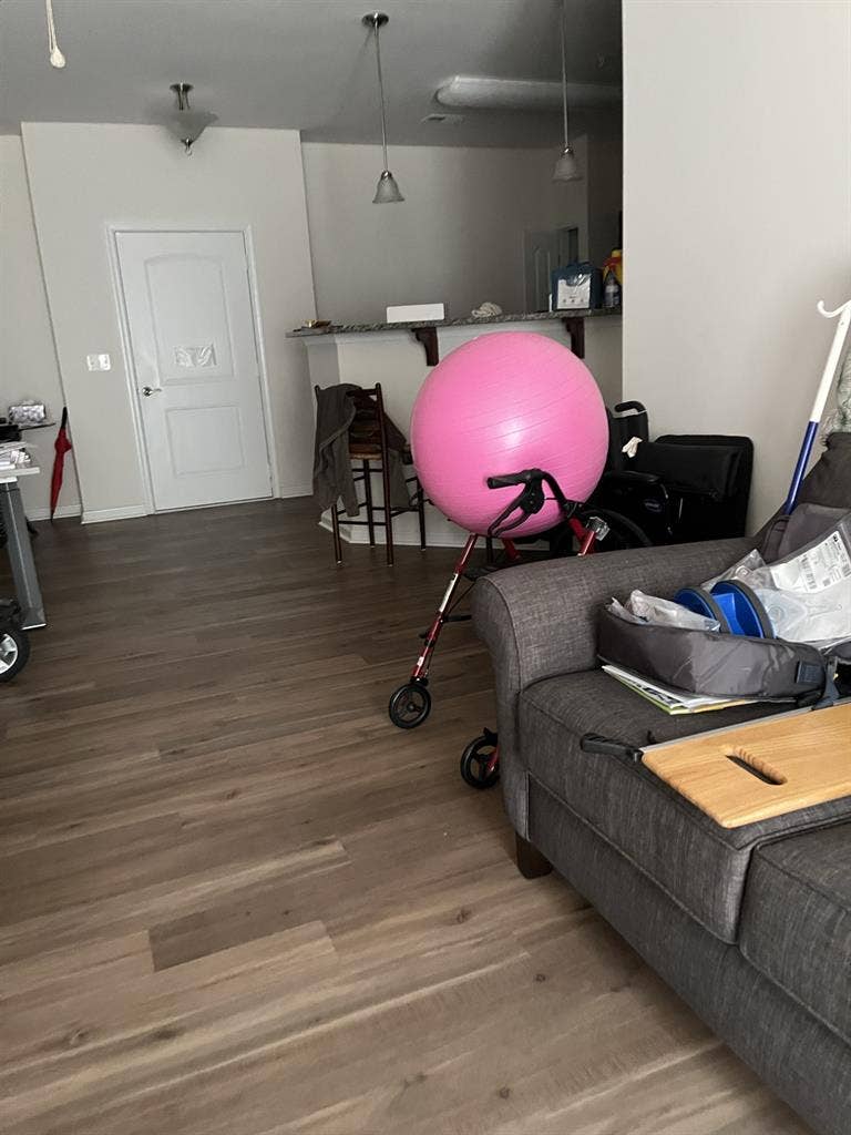 Looking for a roommate