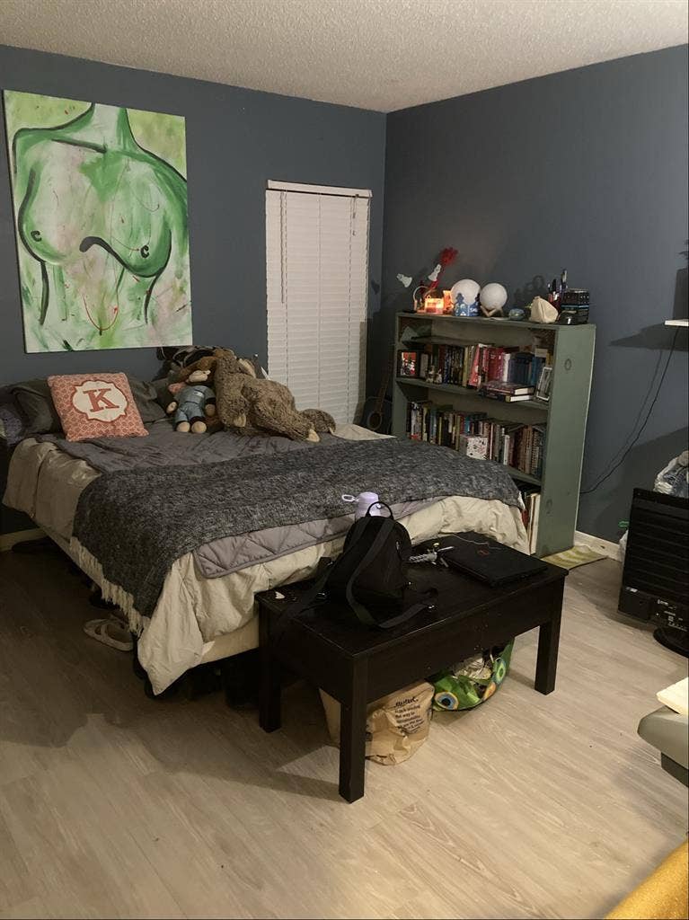 Room for Rent in Bellevue
