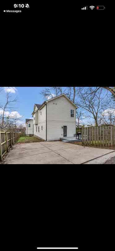 Looking for a roommate!