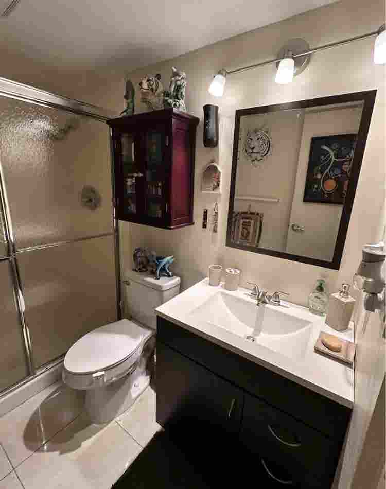 Zen Furnished Bedroom/Private Bath