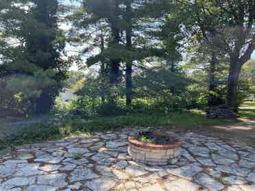 Pool.Patio.Firepit.Private Entrace