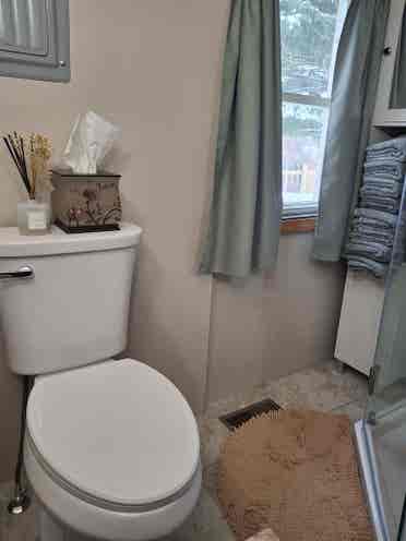 Room for Rent with Shared Bathroom