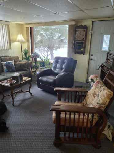 Room for Rent with Shared Bathroom
