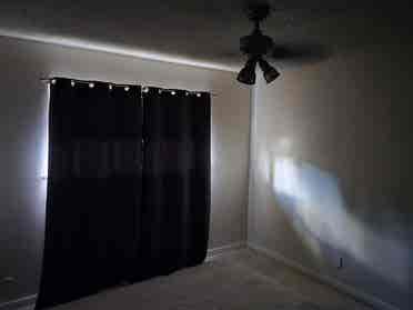 Bedroom for rent, available now