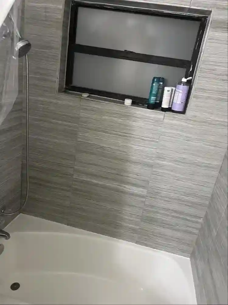 One bedroom in house /big yard