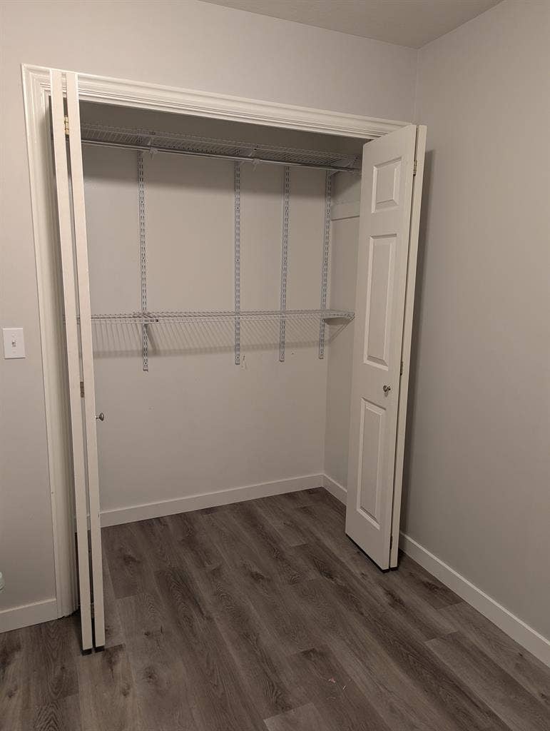 Female private room available