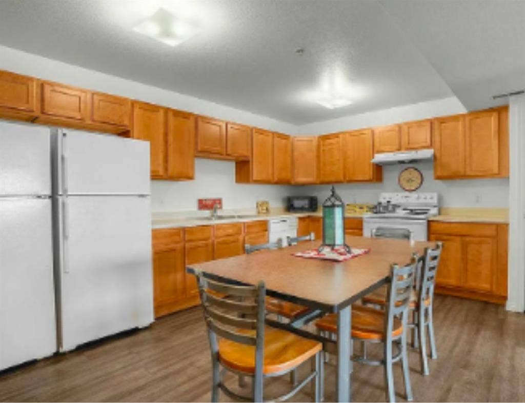 Selling lease for May!
