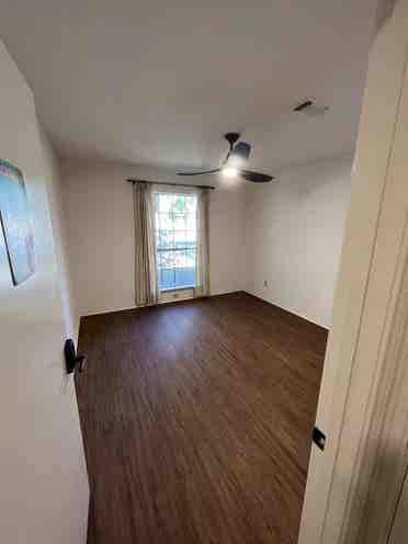 Room in Denton $ All bills paid