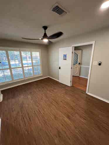 Room in Denton $ All bills paid