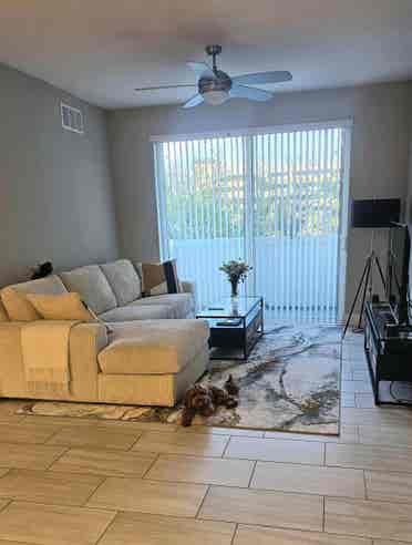 Looking for a Female roommate