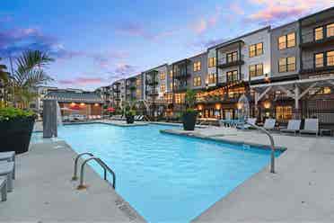 Summer Sublet at the Griff