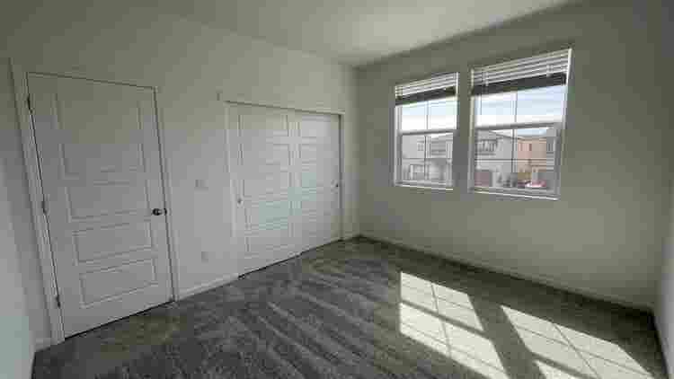 Room for Rent in Brand New Home!!