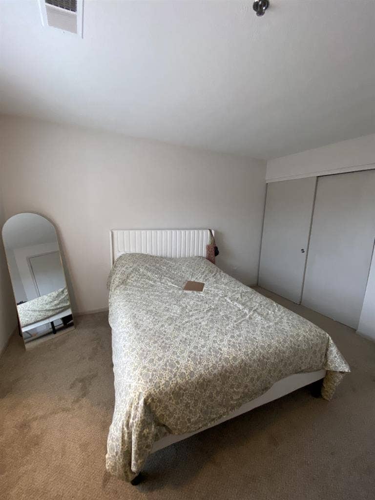 1 bedroom and private bathroom