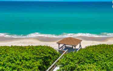 Gorgeous home private beach access