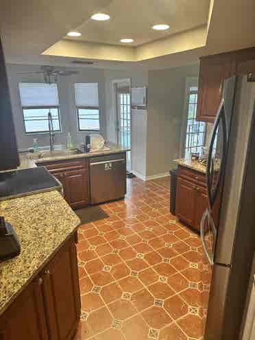Room for Rent in 4br House