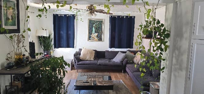 Rancho Guest Room(s) for Rent.