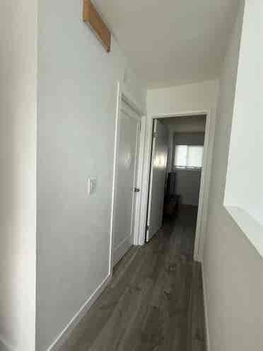 Room for rent; remodeled Townhome
