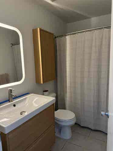 Room for rent; remodeled Townhome