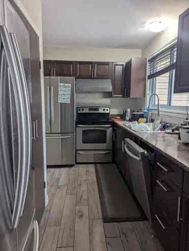 Room For Rent (Western/ Fanshawe)