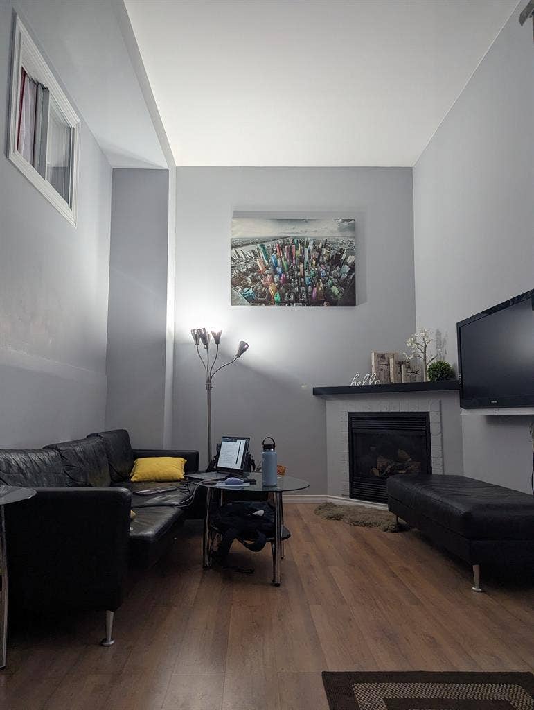 Room For Rent (Western/ Fanshawe)