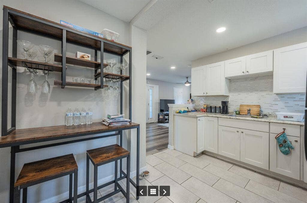 3 Rooms for Rent