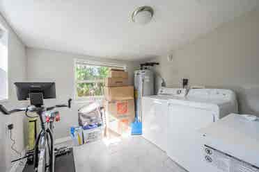 3 Rooms for Rent