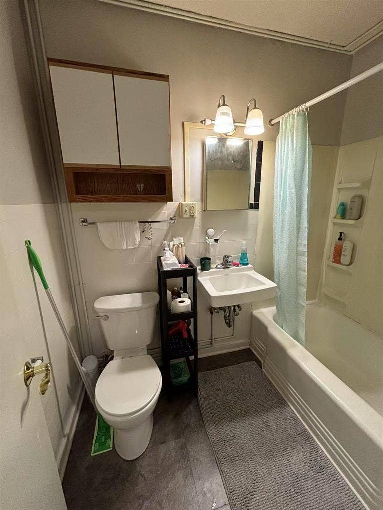 UVA summer sublet May