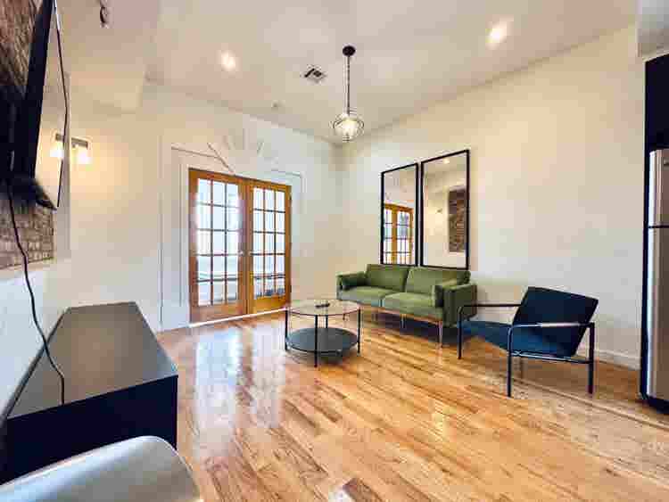 Bright Room in Crown Heights
