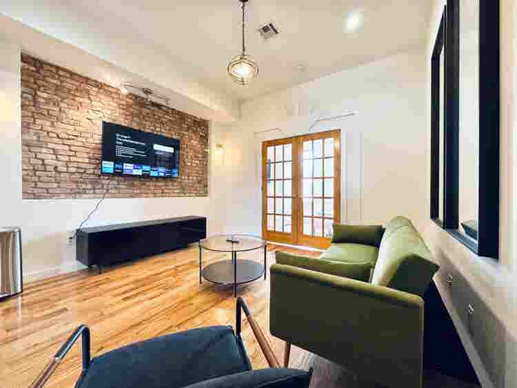 Bright Room in Crown Heights