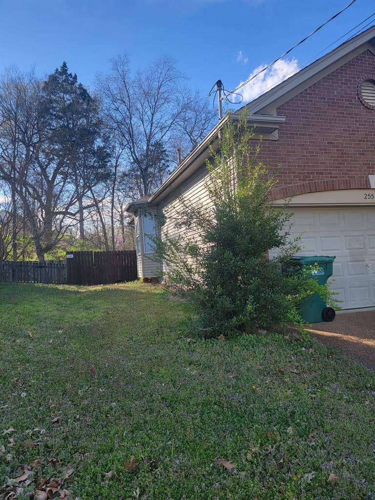 Looking for responsible roommate