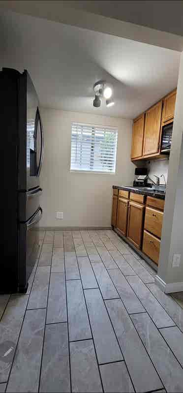 Studio in Glendora $