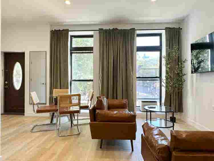 Stylish Room in Fort Greene