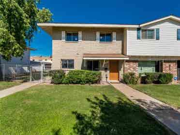 Room Available in Central Phoenix