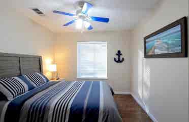 Comfy place in the NE Fresno