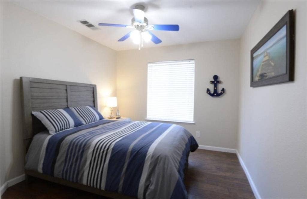 Comfy place in the NE Fresno
