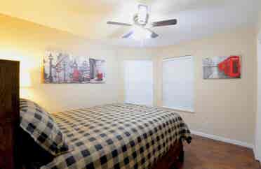 Comfy place in the NE Fresno